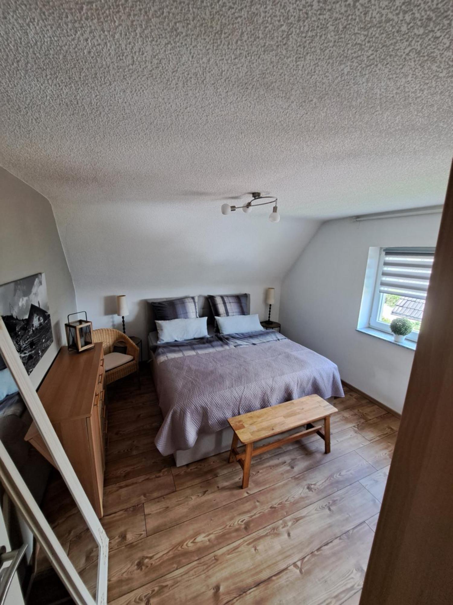 Wunderschoenes 2 Zimmer Apartment Inkl. Parkplatz Asbach (North Rhine-Westphalia) Exterior foto