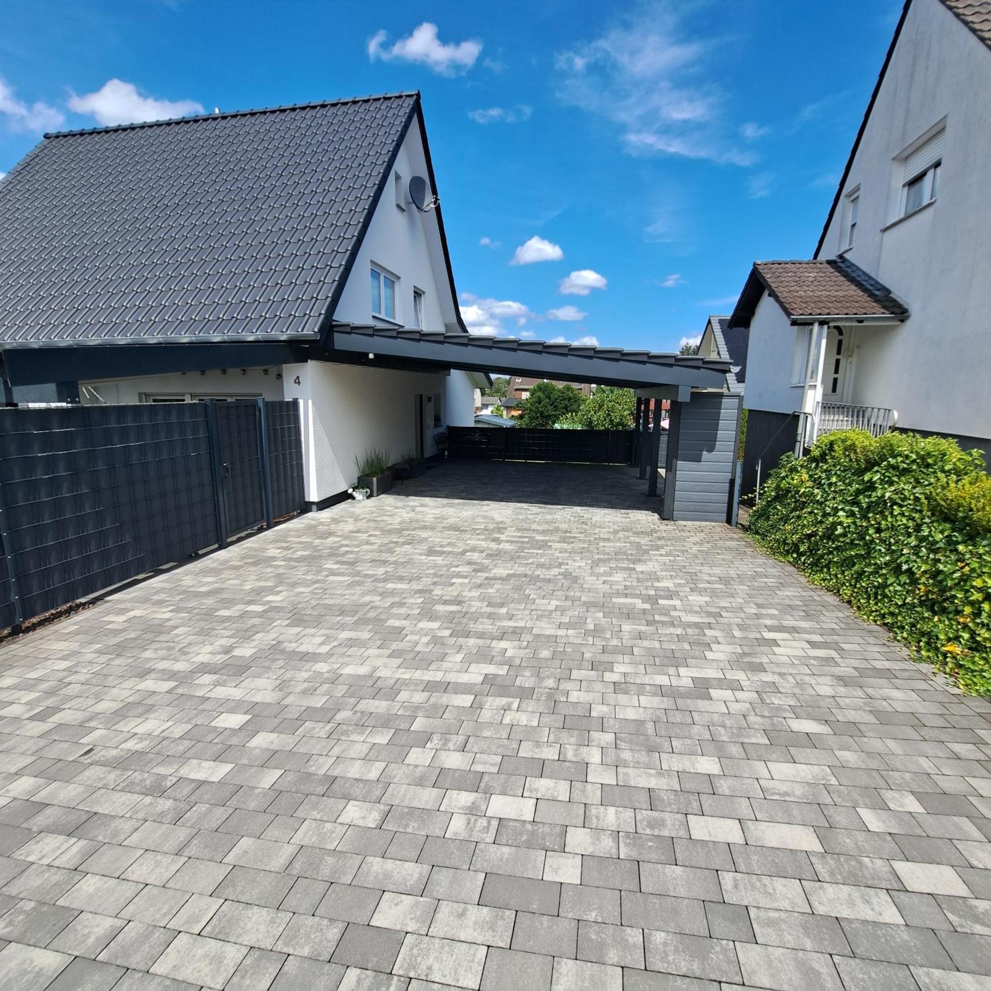 Wunderschoenes 2 Zimmer Apartment Inkl. Parkplatz Asbach (North Rhine-Westphalia) Exterior foto