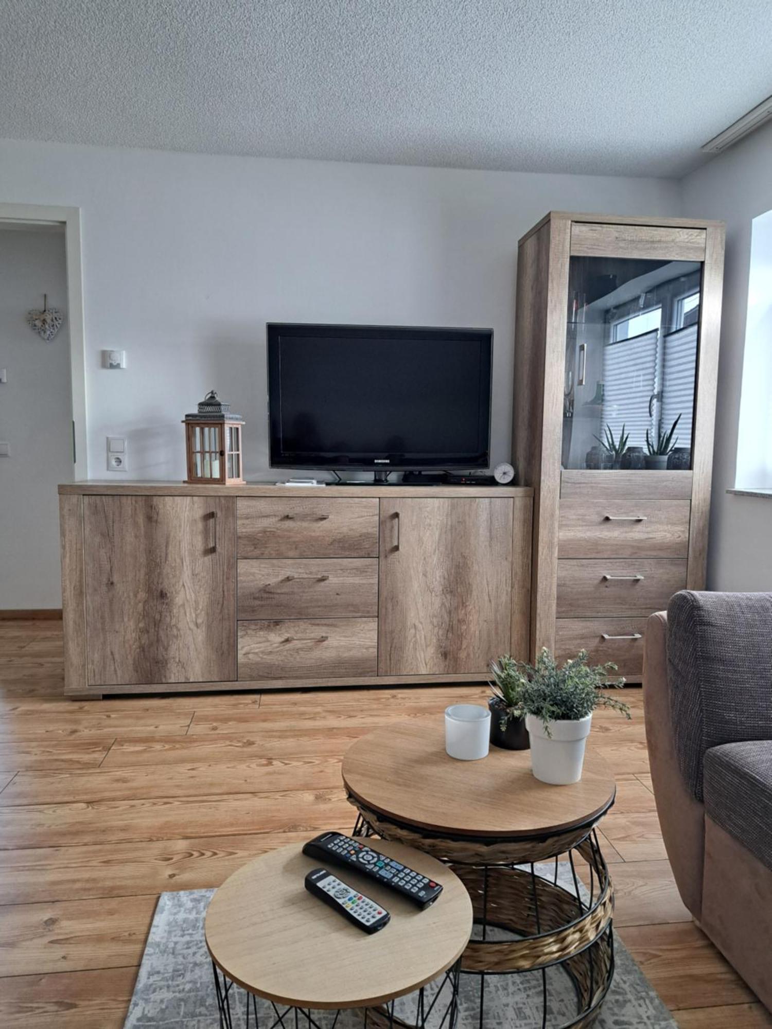 Wunderschoenes 2 Zimmer Apartment Inkl. Parkplatz Asbach (North Rhine-Westphalia) Exterior foto